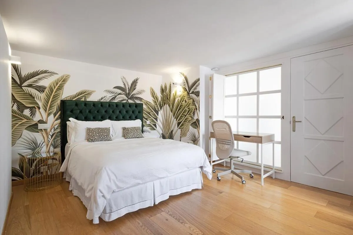 Casa Del Sol Villa By Hostlovers Marbella
